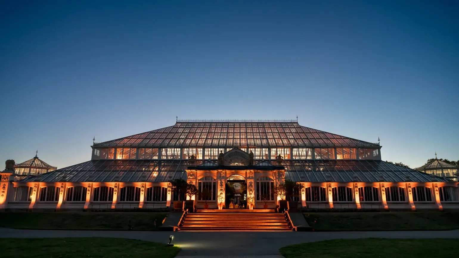 Temperate House exterior