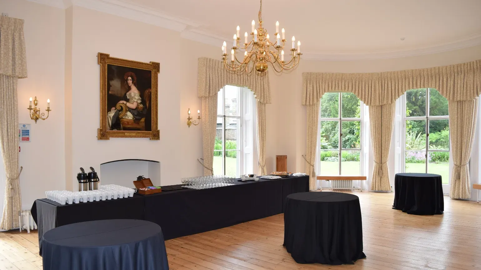 Drawing Room break out space at Cambridge Cottage