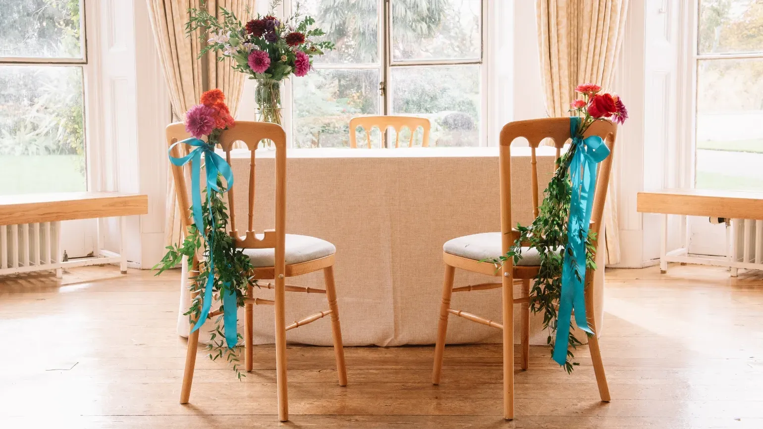 Wedding ceremony at Cambridge Cottage