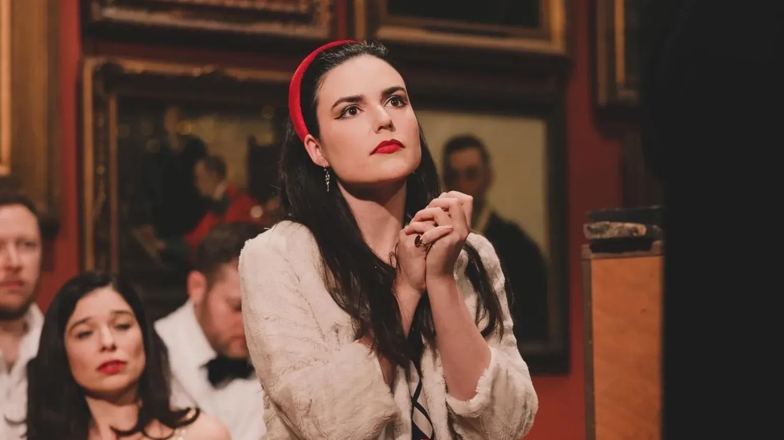 A female opera singer
