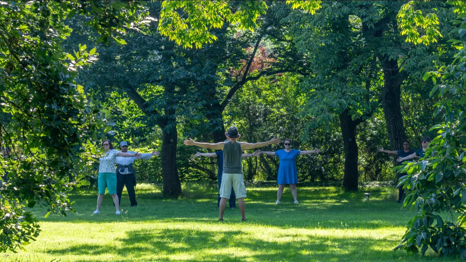 Tai Chi in Berberis Dell at Kew GArdens