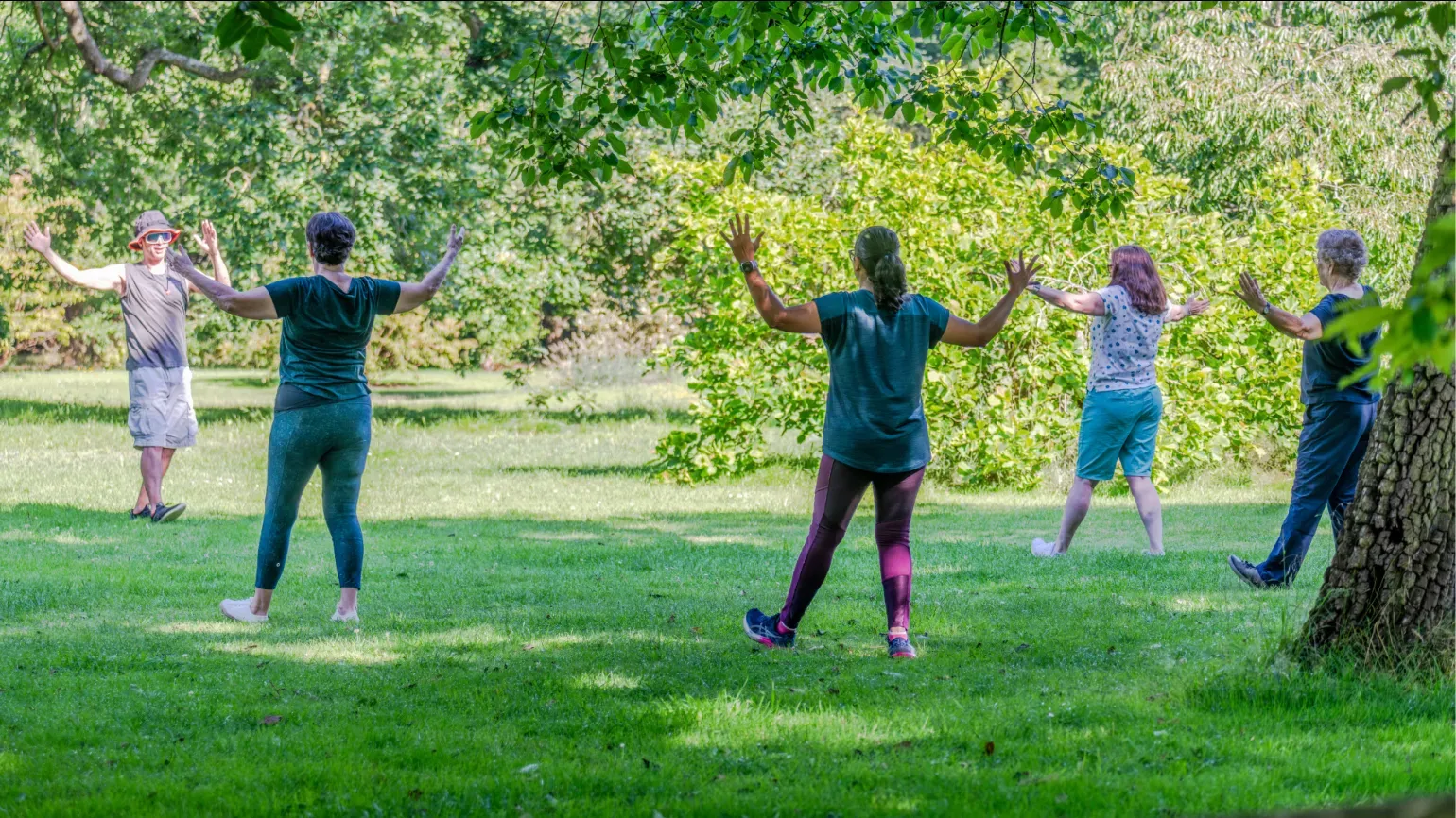 Tai Chi in Berberis Dell at Kew GArdens