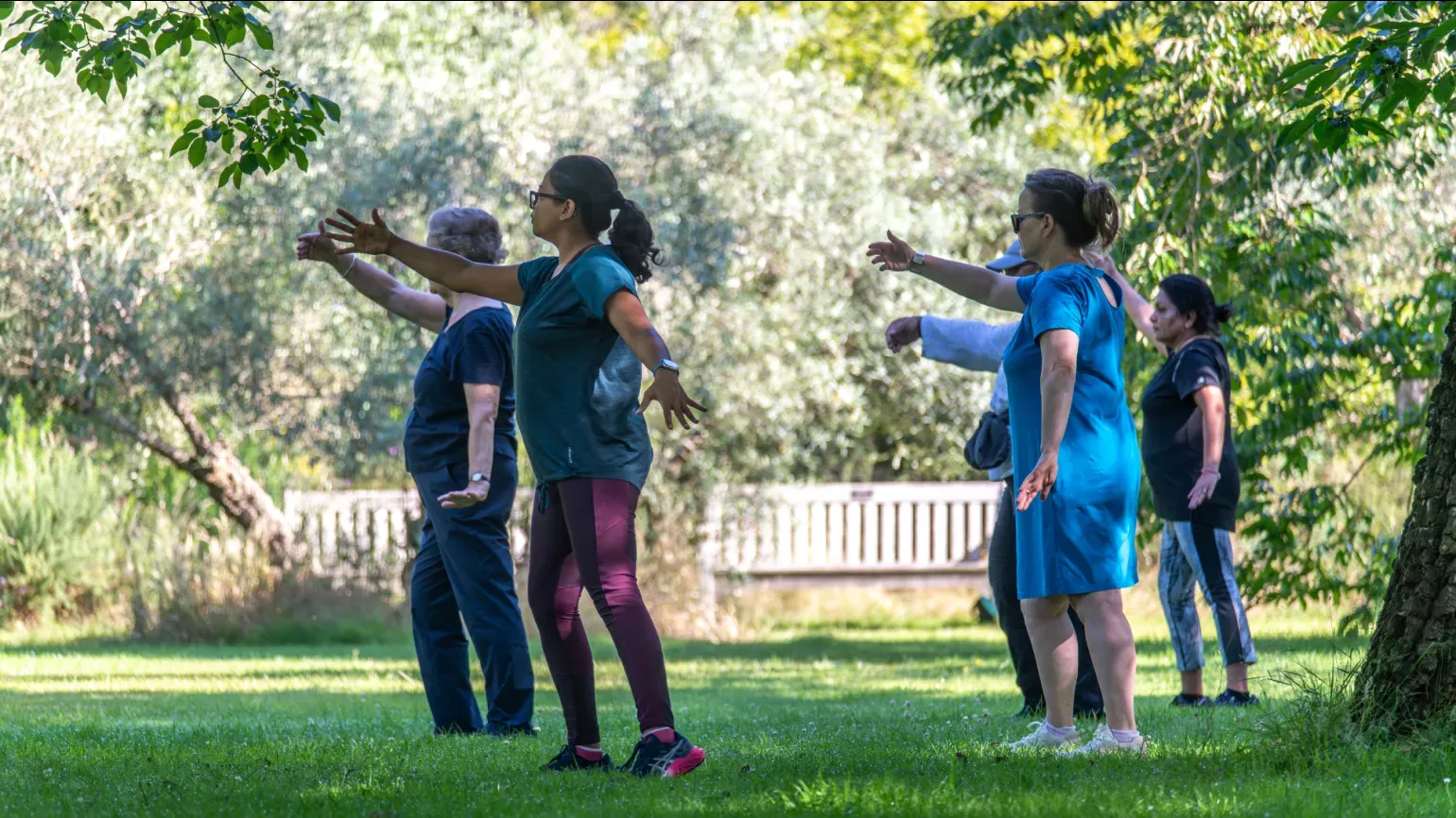 Tai Chi in Berberis Dell at Kew GArdens