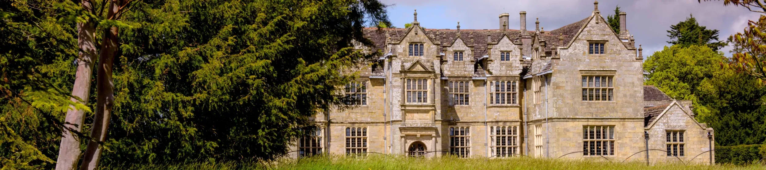 Wakehurst Mansion